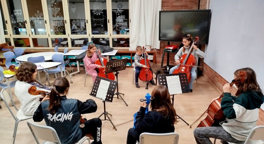 🎶✨ Preparant el Conte d’hivern amb l’alumnat de Cello! 🎻❄️